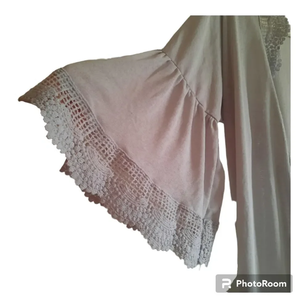 Spadehill Lace Trim Bell Sleeve Coverup Open Cardigan Robe